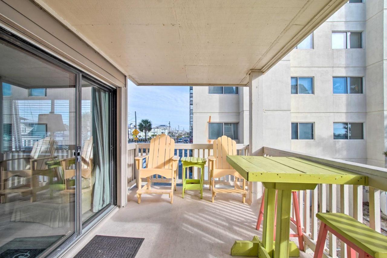 Ocean-View Condo With Deck, Steps To Carolina Beach! エクステリア 写真